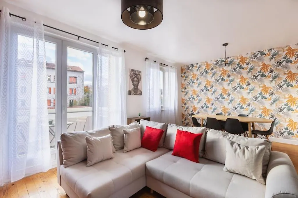 Appartement Meuble Wifi/Balcon/Parking Clermont 0*, 클레르몽페랑
