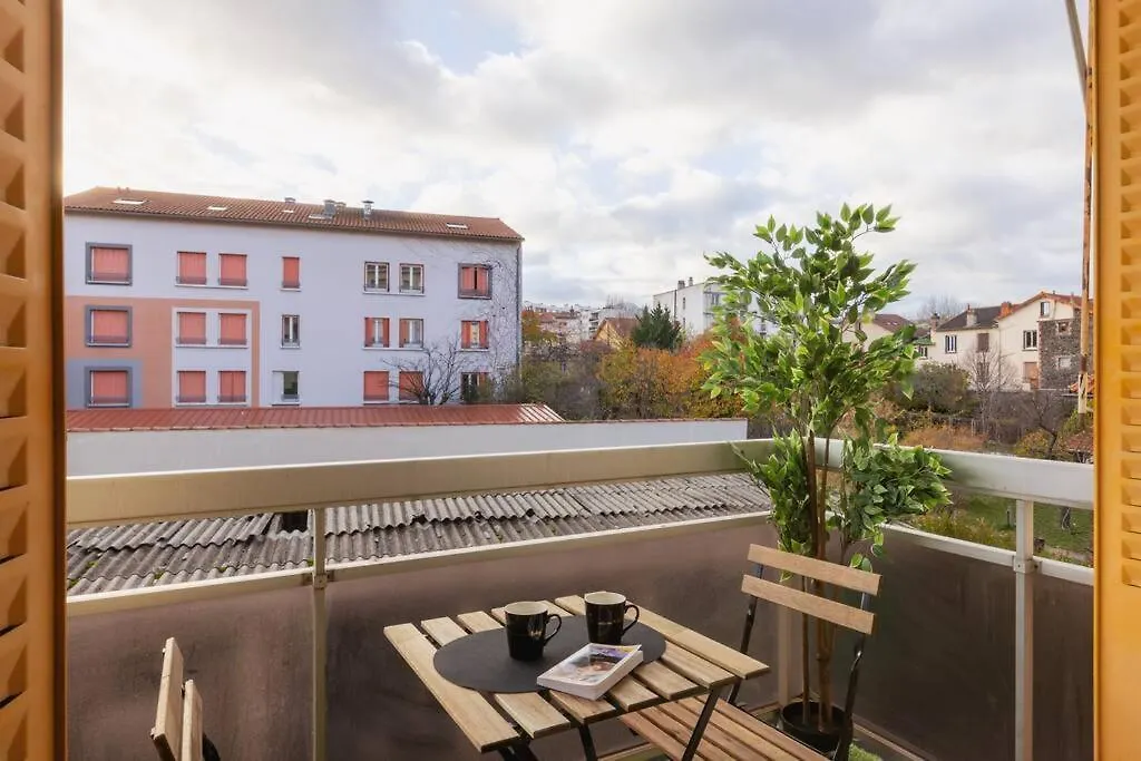 Apartment Appartement Meuble Wifi/Balcon/Parking Clermont France