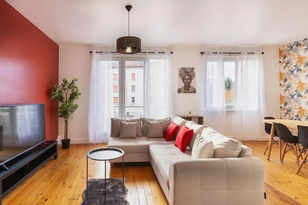 Apartment Appartement Meuble Wifi/Balcon/Parking Clermont France